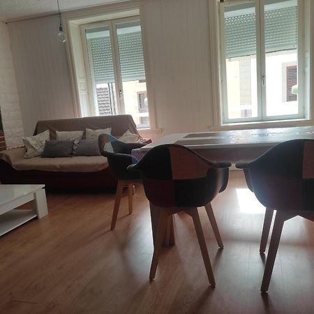 Sezane Appartement Bains-les-Bains Buitenkant foto