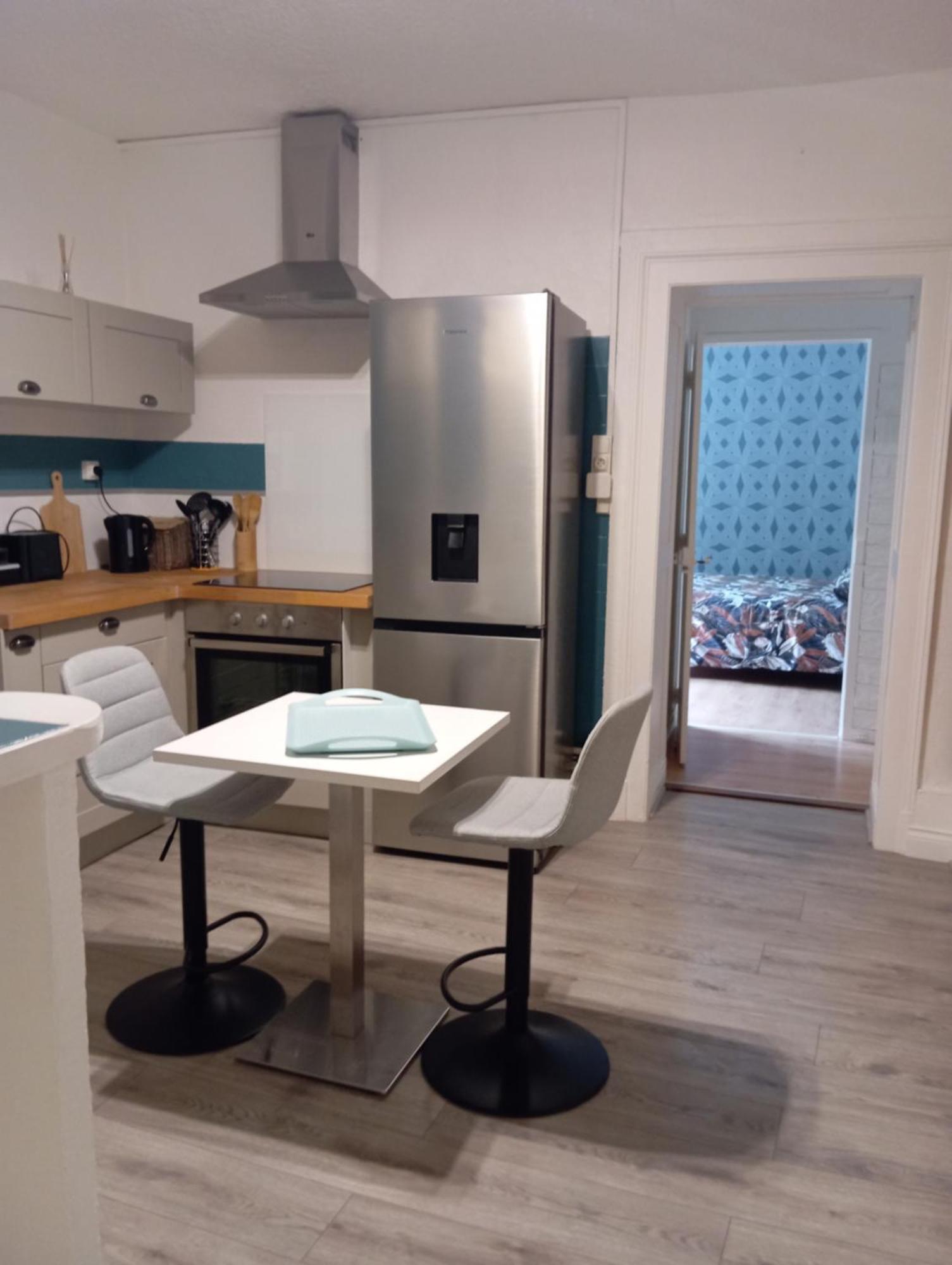 Sezane Appartement Bains-les-Bains Buitenkant foto